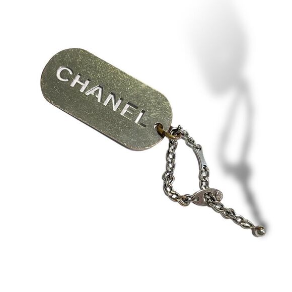 CHANEL Dog Tag Charm 2004 Season V (Continuous) - Picture 6 of 6